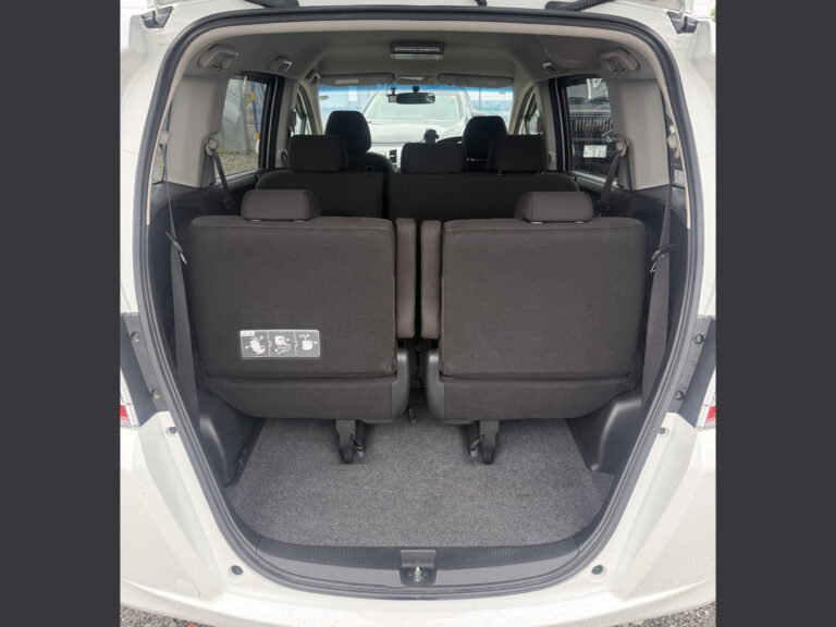 K-Honda Freed 2WD (4)