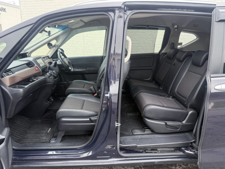 L-Honda Freed 4WD (4)